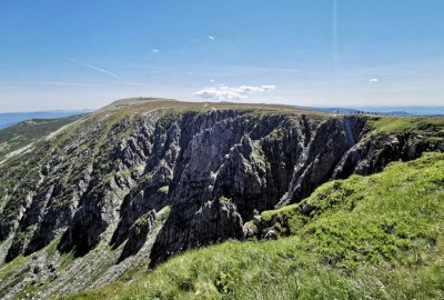 293587486_319537916995251_1687412305166229638_n