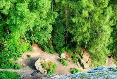 65712511_376269916361853_8219946584201232384_n