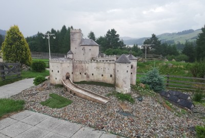 Niedzica_park_miniatur1