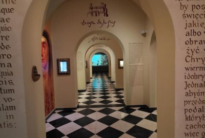 342011653_648673137096848_37617214541003315_n